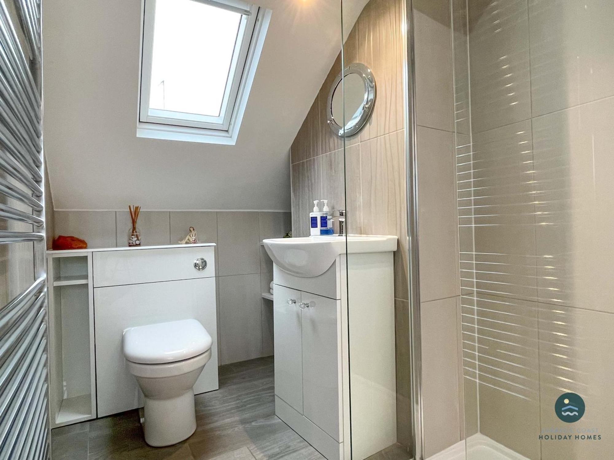 Cobb Cottage - Harbourside, stylish, sleeps 5 Weymouth Exteriör bild